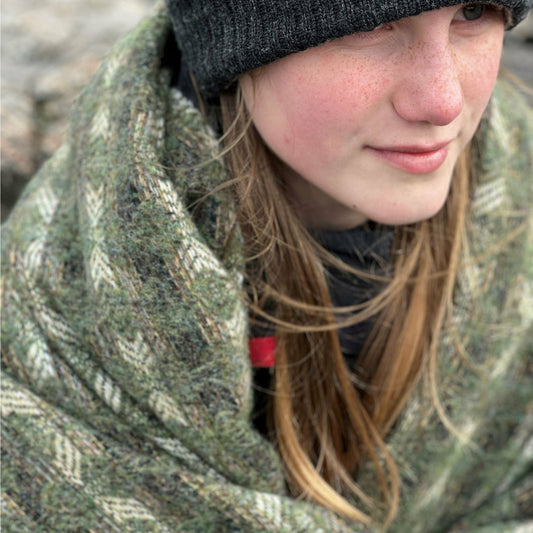 Different colour wool yarn from Scottish Tweed is used to make these beautiful blankets and rugs. Made in Selkirk in the Scottish Borders.  Ideal for camping, fireside, and beach picnics. 