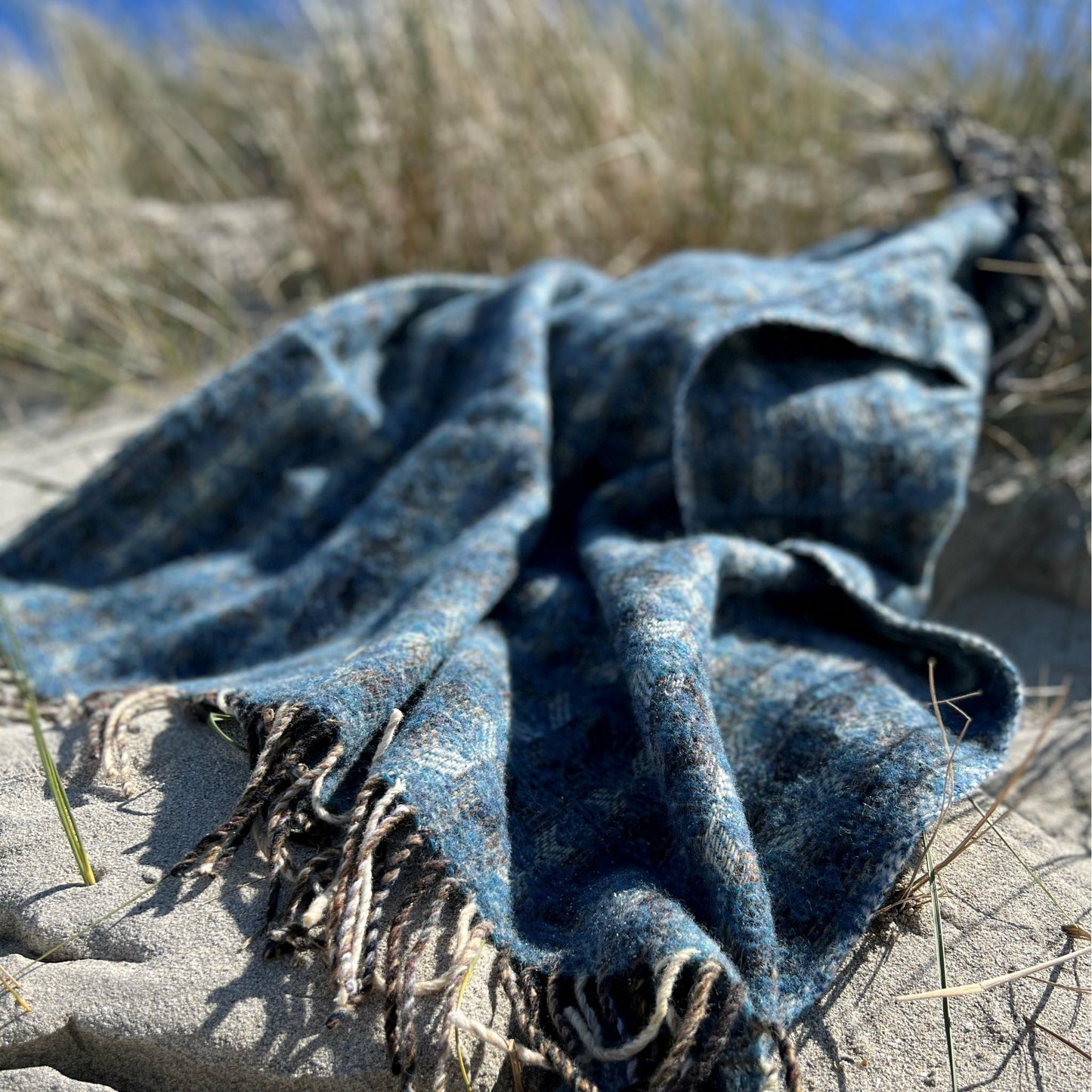 Different colour wool yarn from Scottish Tweed is used to make these beautiful blankets and rugs. Made in Selkirk in the Scottish Borders.  Ideal for camping, fireside, and beach picnics. 
